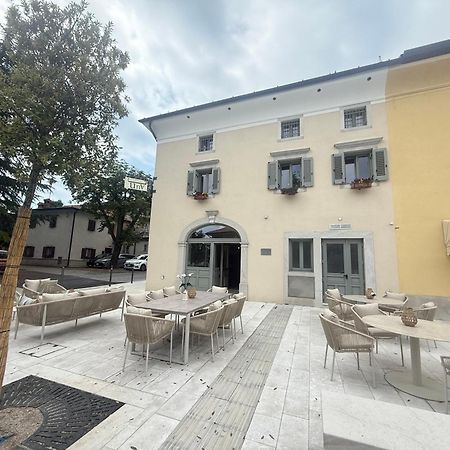 Greif Boutique Juna Aurisina Buitenkant foto