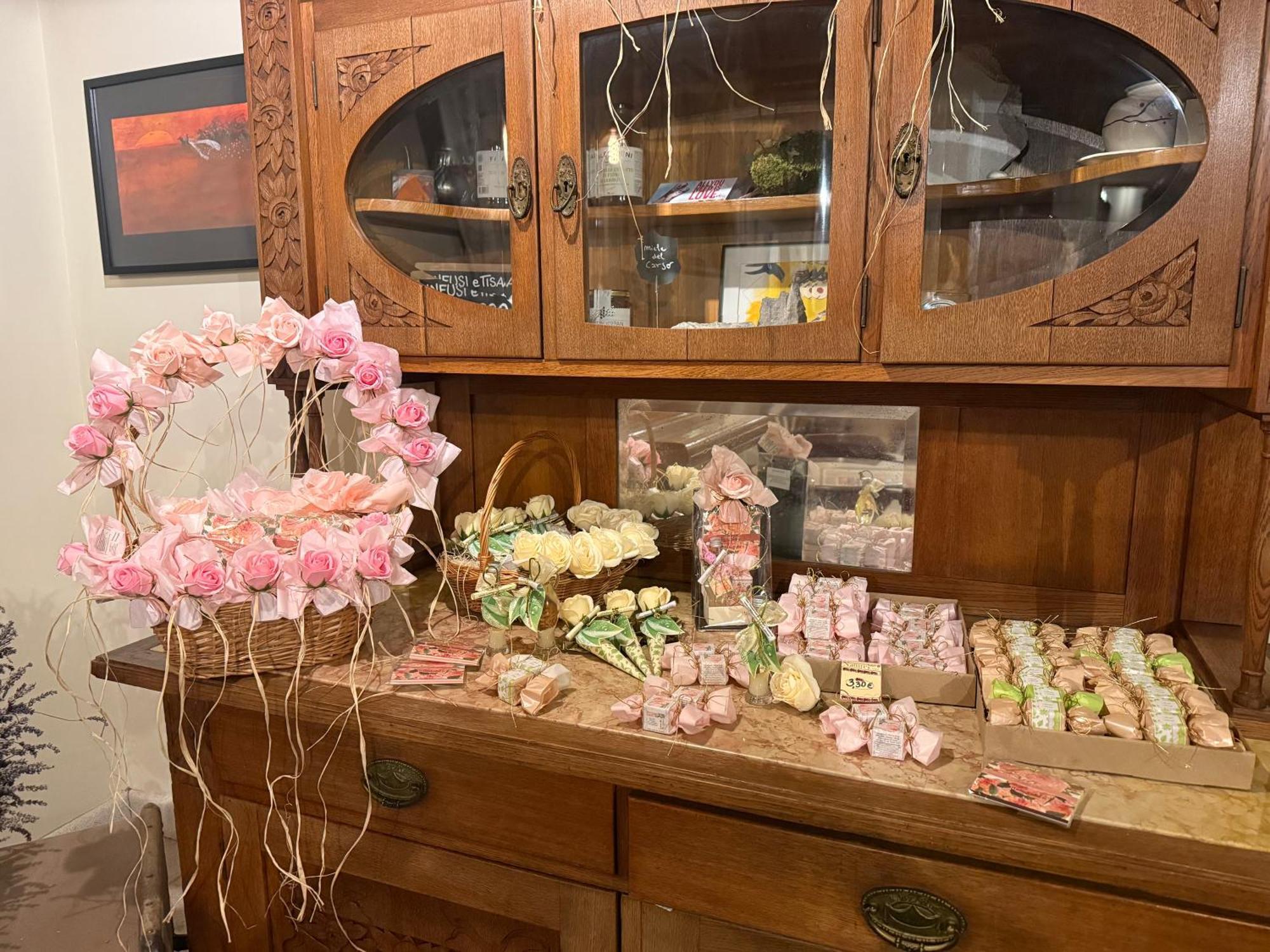 Greif Boutique Juna Aurisina Buitenkant foto